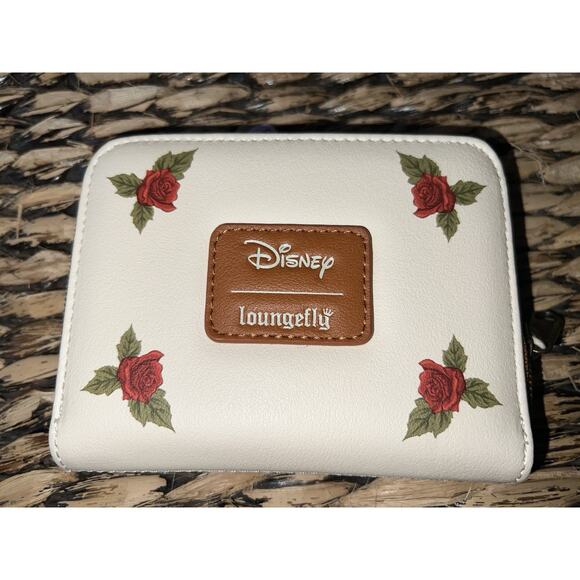 NEW Loungefly Disney Beauty And The Beast Belle Red Roses Mini Satchel Wallet! - Picture 6 of 7
